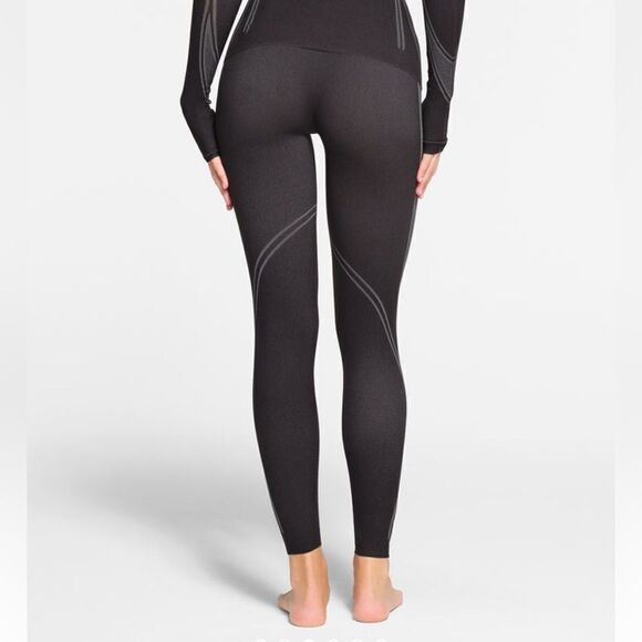 NWT SKIMS First Layers Leggings M-XL - Picture 4 of 6